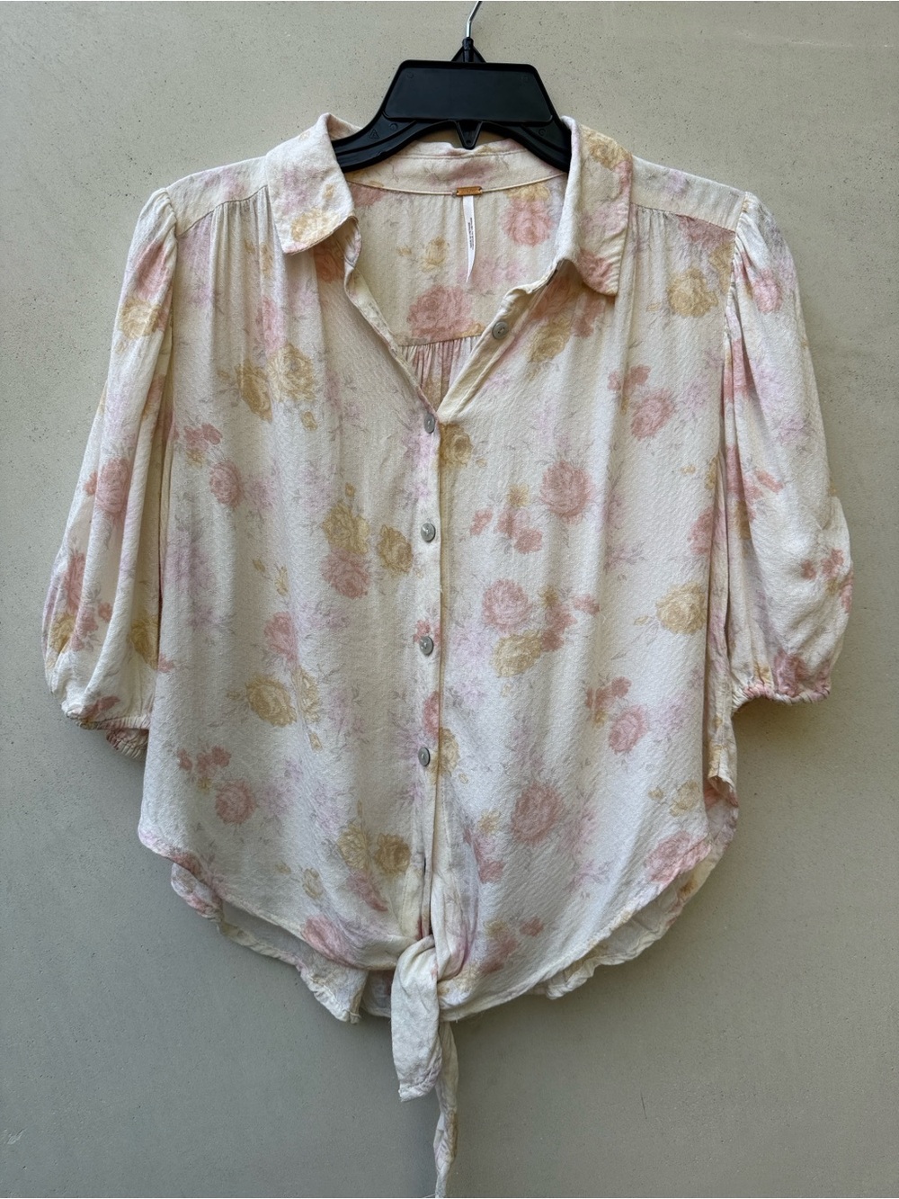 Free People Celia Printed Floral Blouse Ivory Pink Tie Front Puff Sleeve S - Picture 2 of 5